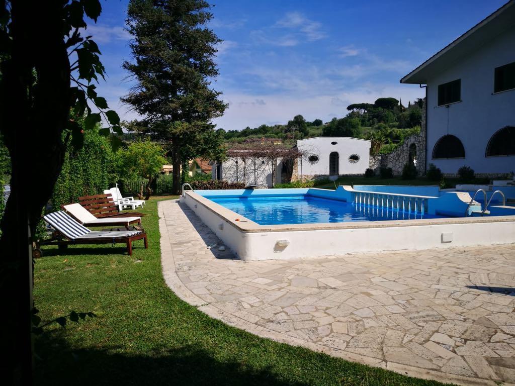 Il Pettirosso B&B Ґроттаферрата Екстер'єр фото